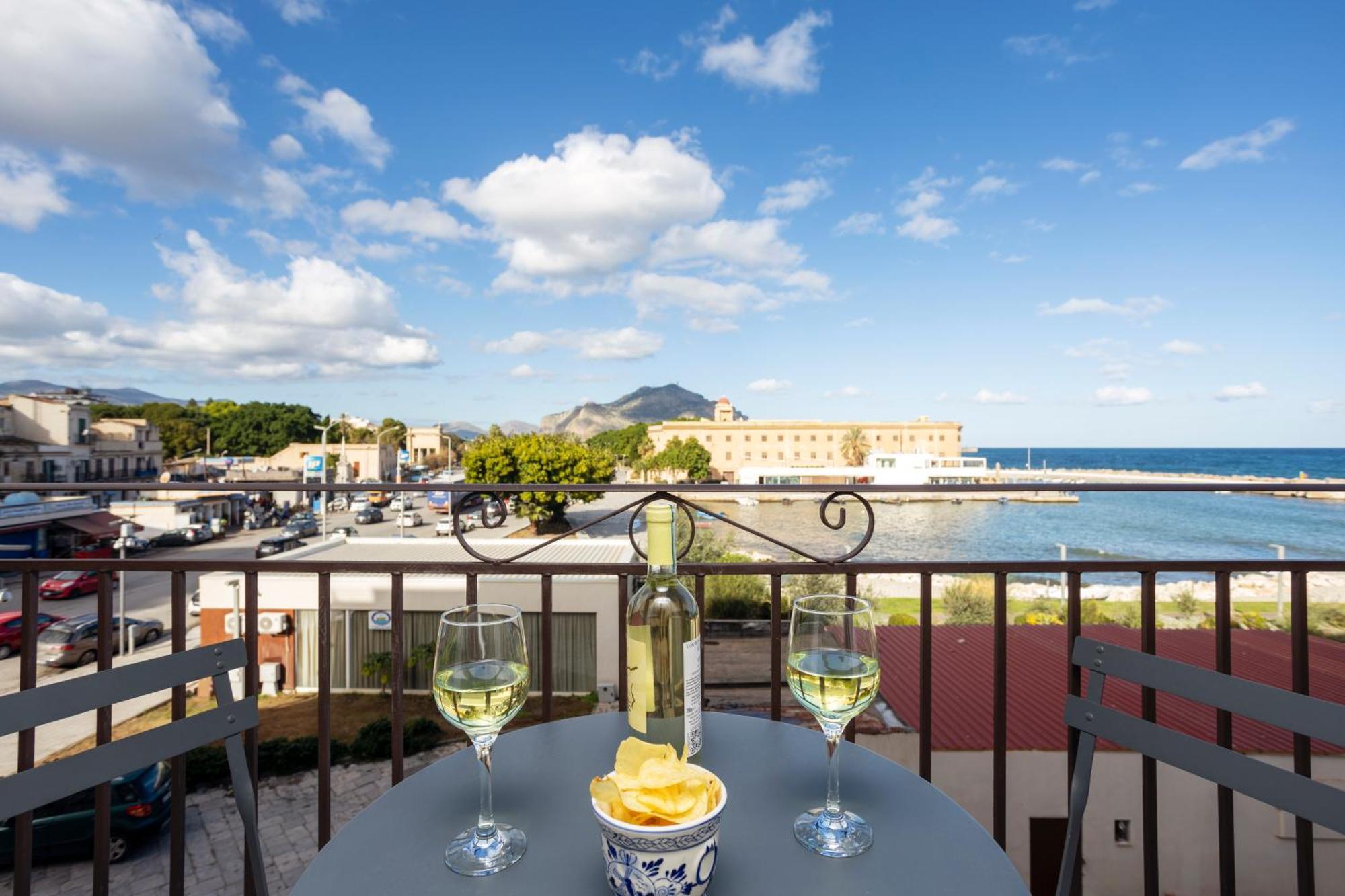 Erasmo Home Luxury Vista Mare Palermo Exterior photo